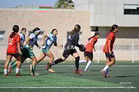 Isabella Reyes @tar.mx