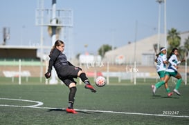 Isabella Reyes @tar.mx