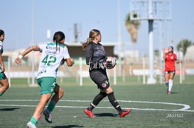 Isabella Reyes @tar.mx