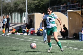 Julia De Santiago @tar.mx