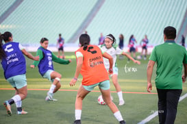 Santos Laguna vs Cruz Azul femenil @tar.mx