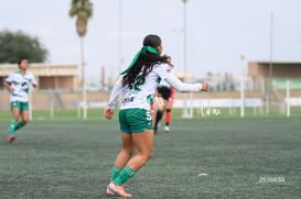 Katheryn Flores @tar.mx