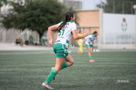 Julia De Santiago @tar.mx