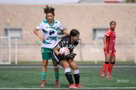 Nicole Zazueta, Ximena Ramírez @tar.mx