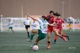 Karla Trujillo, Julia De Santiago @tar.mx