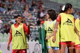 Santos Laguna vs Necaxa femenil @tar.mx