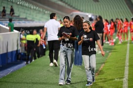 Santos Laguna vs Necaxa femenil @tar.mx