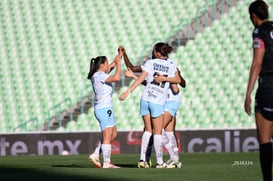 celebran gol, Myra Delgadillo, Verónica Corral, Nina Nicosia @tar.mx