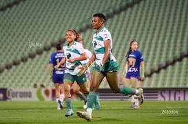 gol Vivian Ikechukwu @tar.mx