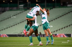 gol Kimberli Gómez, Sandra Nabweteme, Vivian Ikechukwu @tar.mx