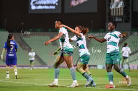 gol Kimberli Gómez, Sandra Nabweteme, Vivian Ikechukwu @tar.mx
