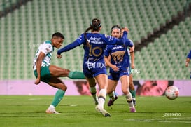 gol Cristina Torres, Vivian Ikechukwu, Silvana Flores @tar.mx