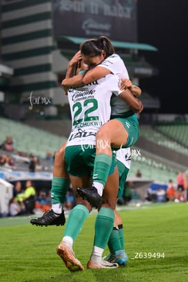 gol Mayra Santana, Vivian Ikechukwu @tar.mx