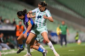 Diana Evangelista, Michelle González @tar.mx