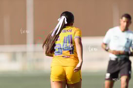 Yaretssi Cardenas @tar.mx
