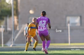 Yuridia Santoyo @tar.mx