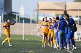 gol Lya Perez @tar.mx