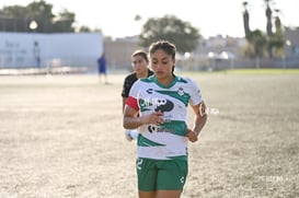 Katheryn Flores @tar.mx