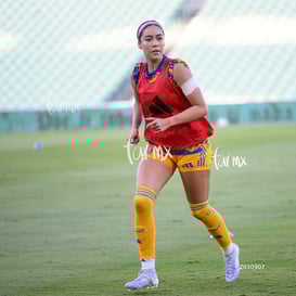 Greta Espinoza @tar.mx