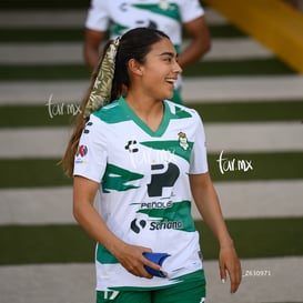 Marianne Martínez @tar.mx