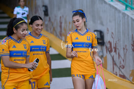 Tatiana Flores, Alexia Delgado, Sabrina Enciso @tar.mx