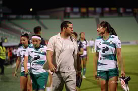 Yessenia Novella, Jhonathan Lazcano @tar.mx
