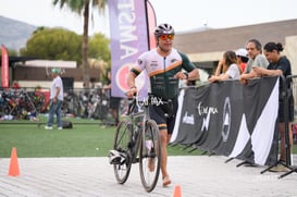 Jorge Angulo, ducks @tar.mx