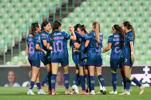 celebran gol, Alexa Soto