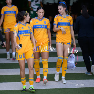 Tatiana Flores, Alexia Delgado, Sabrina Enciso