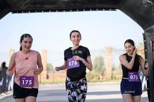 Women on the move 5K y 3K Día de la Mujer