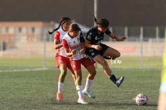 Damara Gómez, Tania Baca