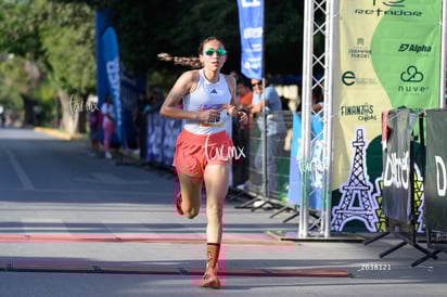 Emet Teresa, campeona 7K | Carrera 10K y 7K todo por ayudar 2025