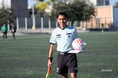 árbitros » Santos Laguna vs Club Tijuana femenil S19