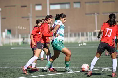 Irán Flores, María De León » Santos Laguna vs Club Tijuana femenil S19