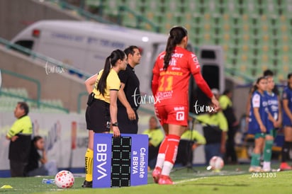 árbitra | Santos Laguna vs Necaxa femenil