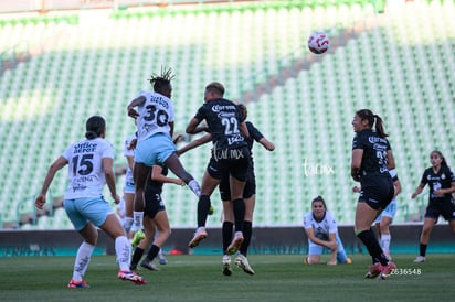 Carmen Lopez, Chinwendu Ihezuo » Santos Laguna vs Pachuca femenil