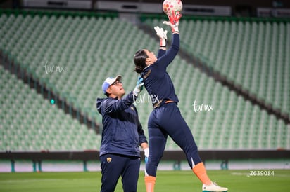 Wendy Toledo » Santos Laguna vs Pumas UNAM femenil
