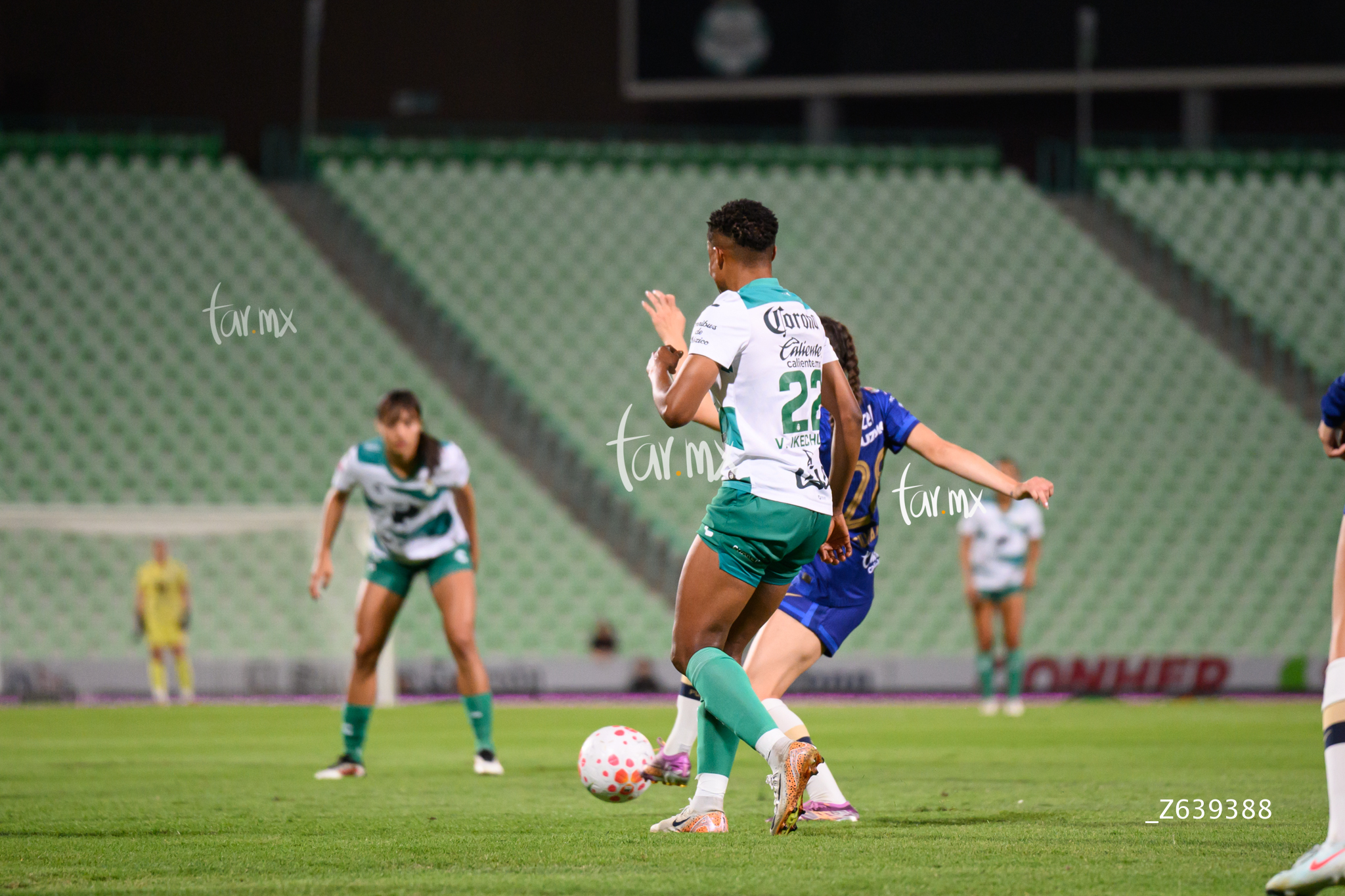 Vivian Ikechukwu | Santos Laguna vs Pumas UNAM femenil