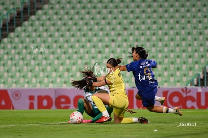 Areli Reyes » Santos Laguna vs Pumas UNAM femenil