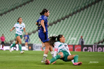 Alejandra Guerrero, Alexa Hernández » Santos Laguna vs Pumas UNAM femenil