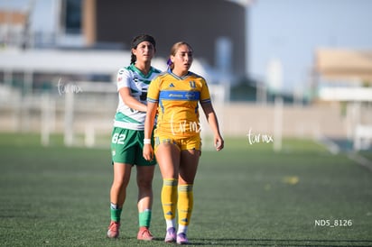 Ángeles Sánchez, Tania Baca