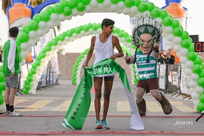José Navarro, campeón » SantosK 10K y 5K 2025