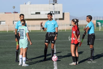 capitanas, Karola Quintos, Joanna Aguilera | Santos Laguna vs Tijuana femenil sub 19