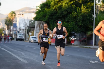Daniel Ortiz, bengalas | 10K Simsa 2025