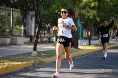 Laura Quintero, bengalas | 10K Simsa 2025