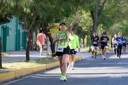 Mariana Rodríguez, tortugas | 10K Simsa 2025