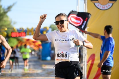 Laura Quintero, bengalas | 10K Simsa 2025