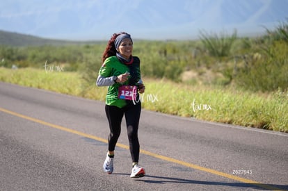 Laura Galván, halcones | 25K Mapimí Durango