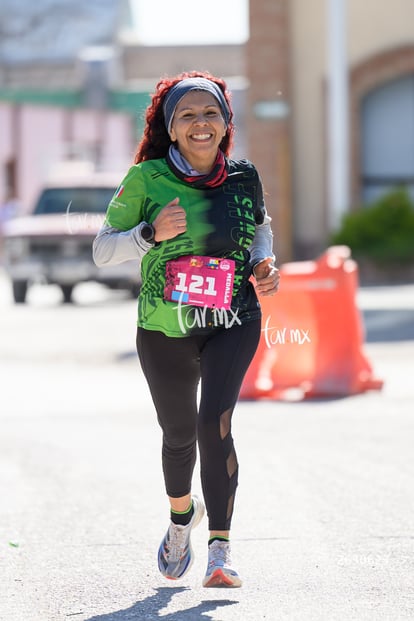 Laura Galván, halcones | 25K Mapimí Durango