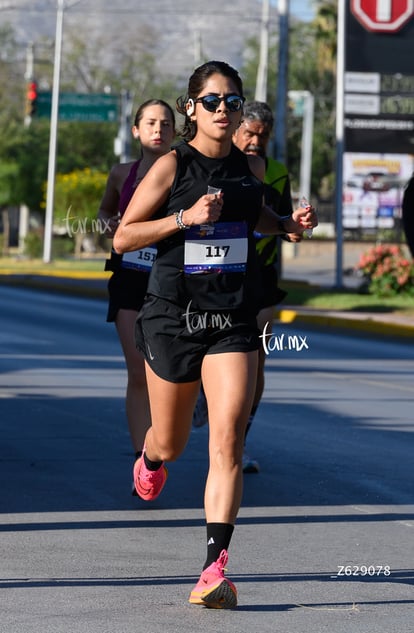 Lucero Alvarado, Rakan | Carrera 10 millas y 5K Rotary